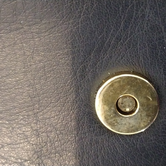 Vintage Jaqueline Ferrar Navy Leather Crossbody - Picture 8 of 16